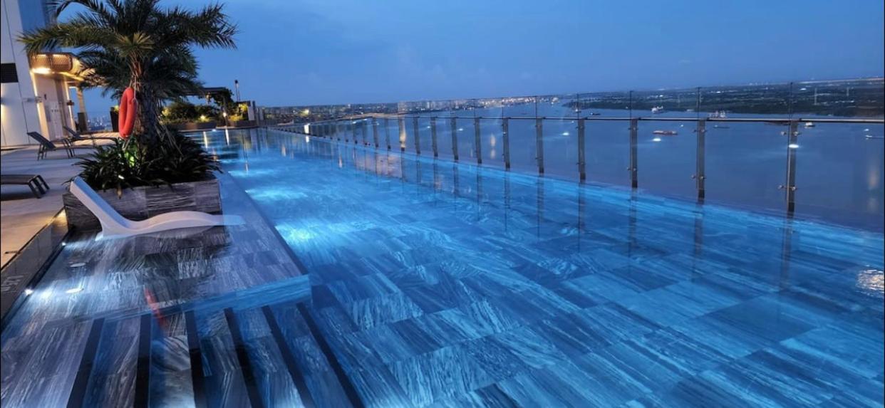 Sky 89 For Rent Whole Apt 1 Bedroom River View *